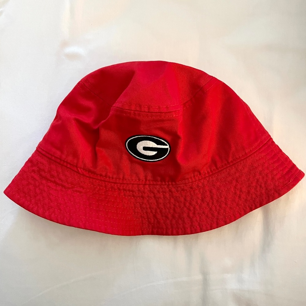 uga / university of georgia bulldogs red nike bucket hat